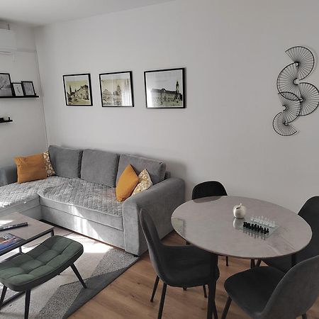 Apartman Hd Ðakovo 외부 사진